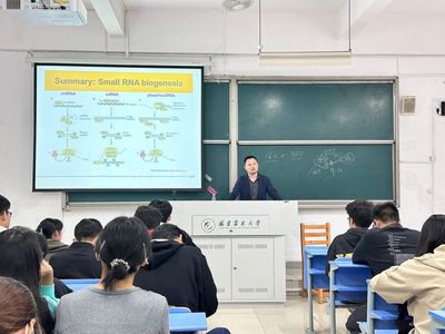 名師引領(lǐng)，技術(shù)賦能 未來技術(shù)學(xué)院助力新生開啟專業(yè)成長新篇章